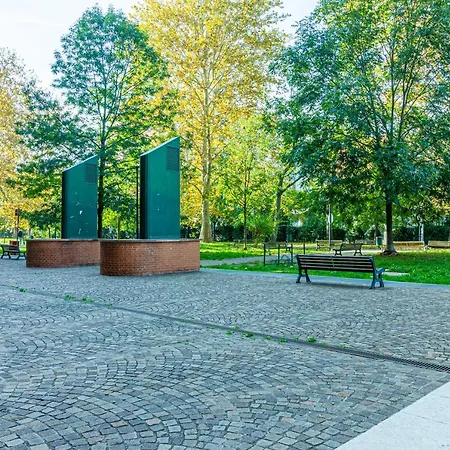 Masini House Station-center-fiera Apartamento *