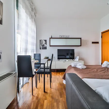 Masini House Station-center-fiera Apartament *